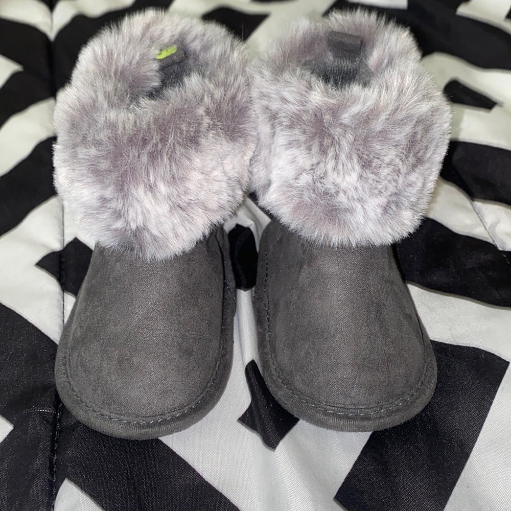 Grey boots